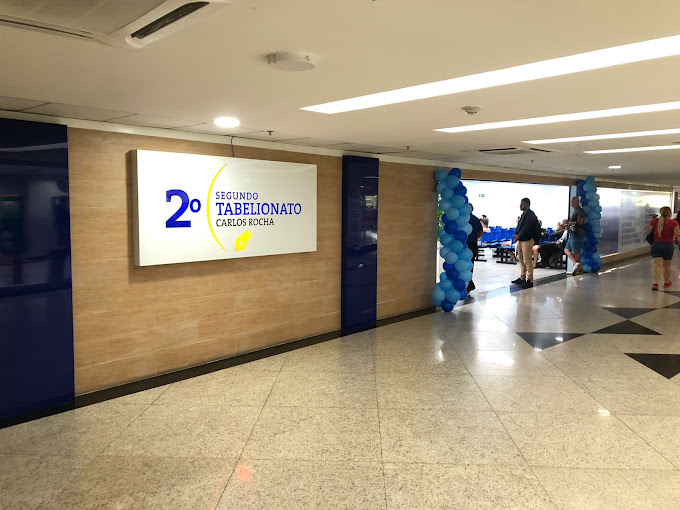 Equipe do Cartório Carlos Rocha em atendimento